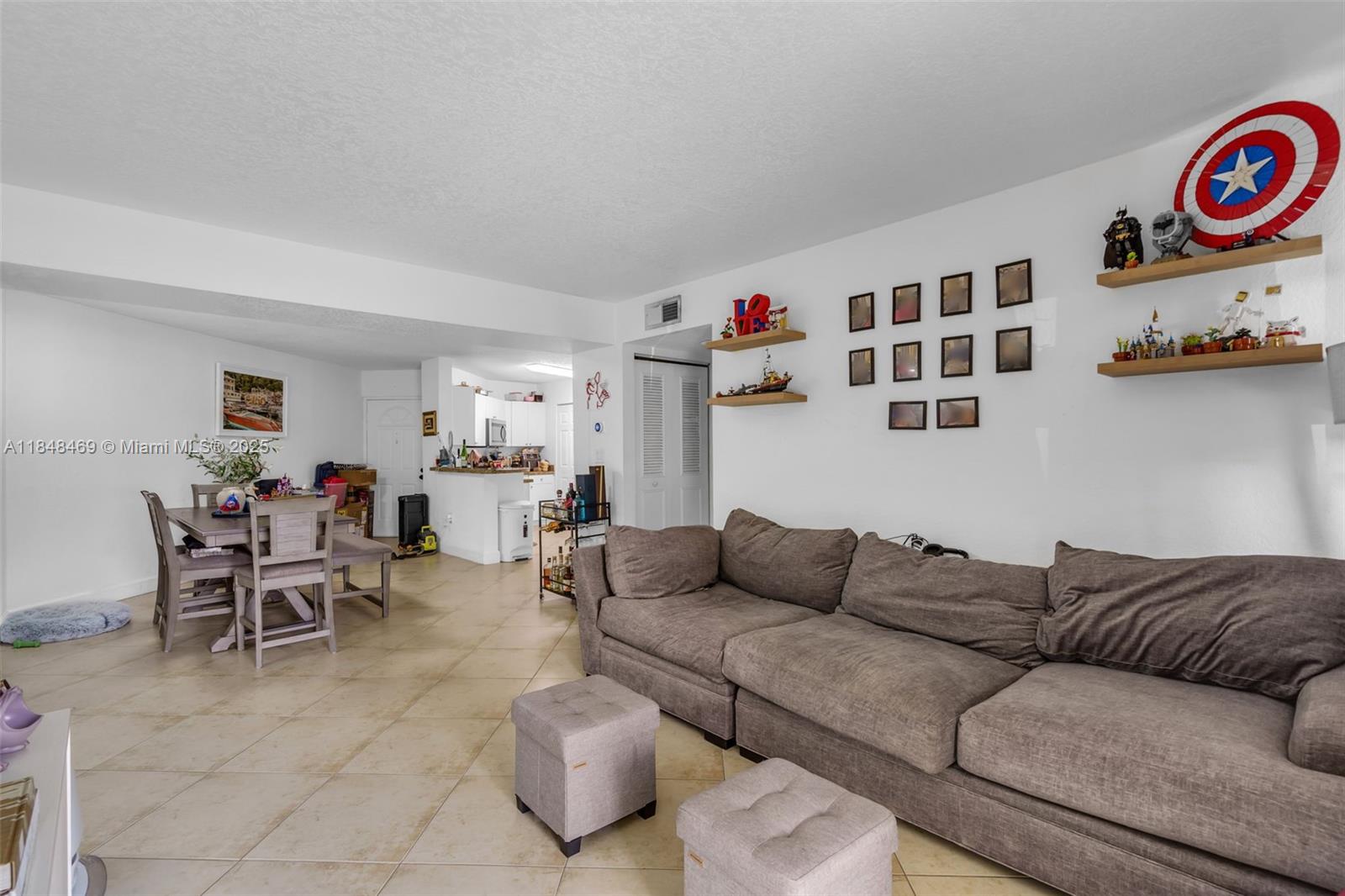 Property photo # 0