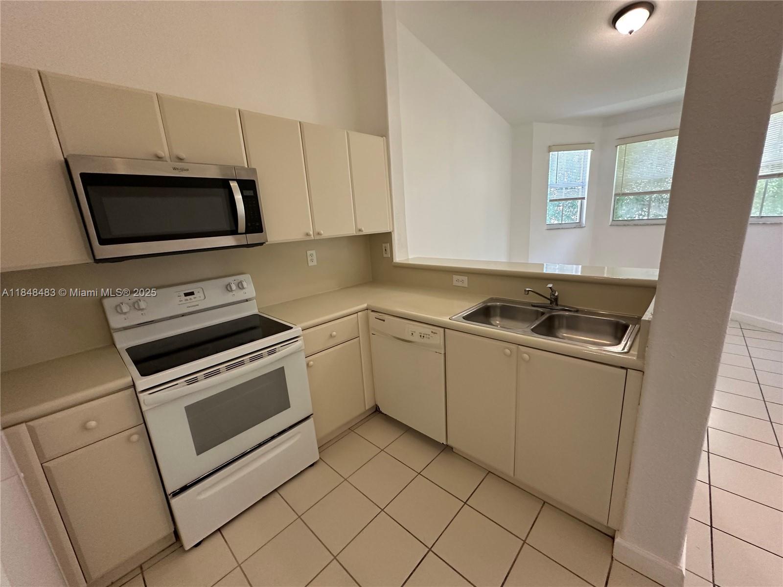Property photo # 8