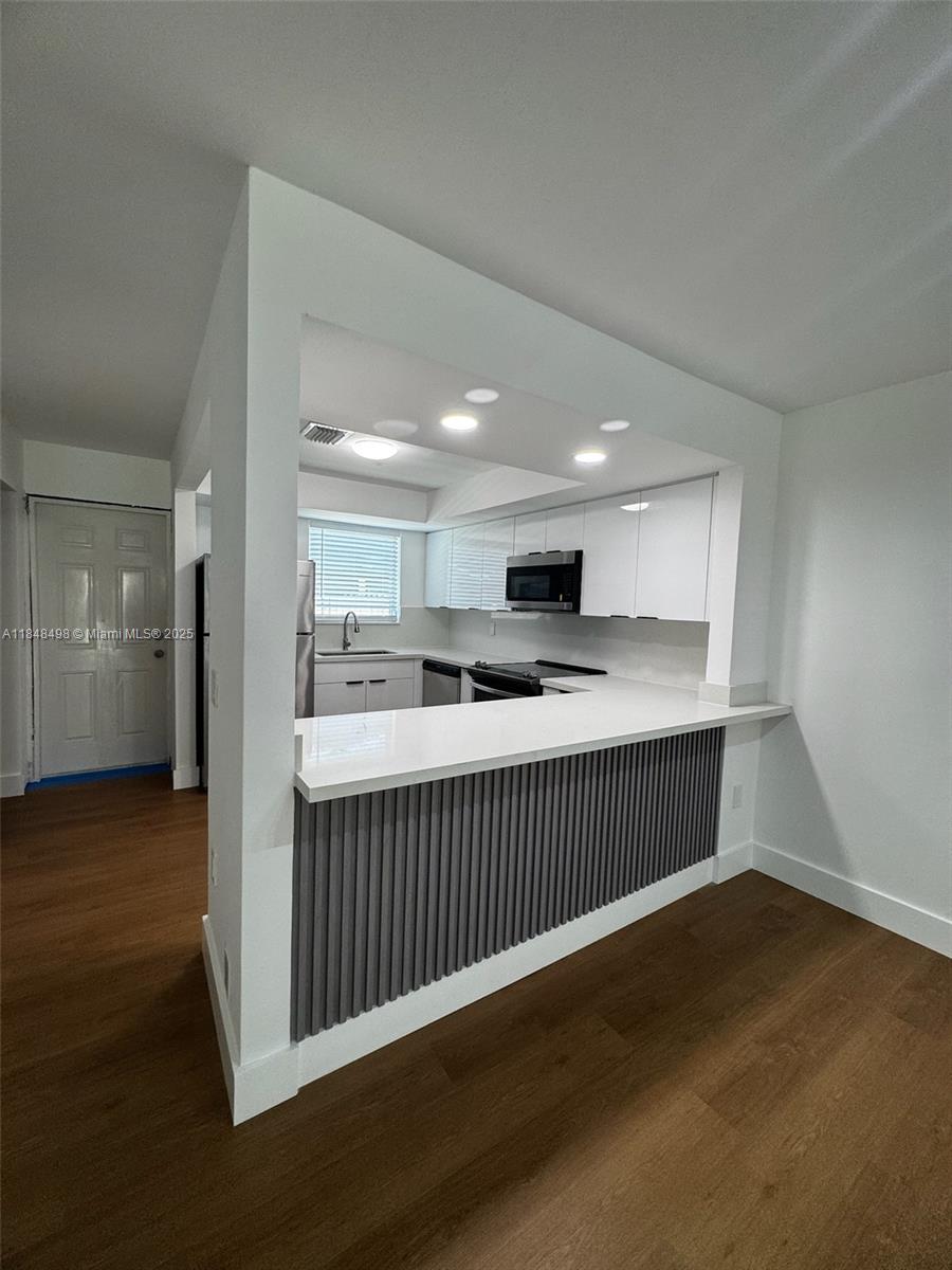 Property photo # 0