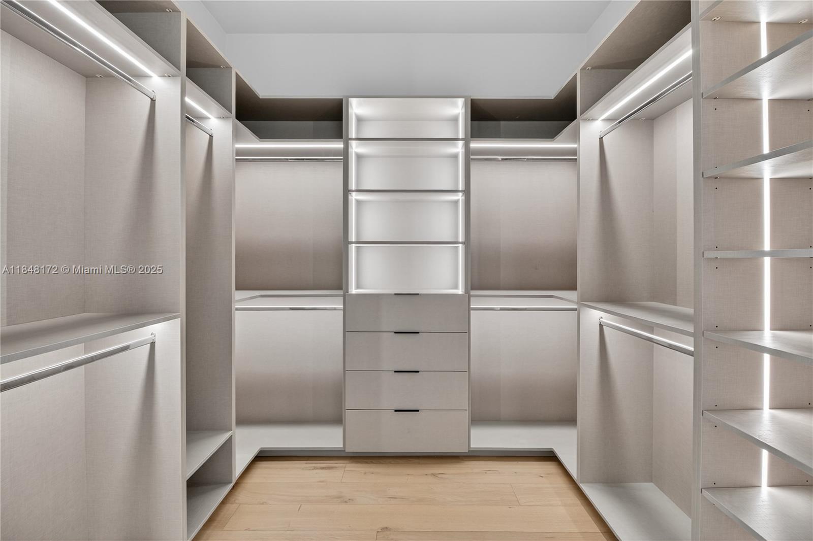 2015 Country Club Prado