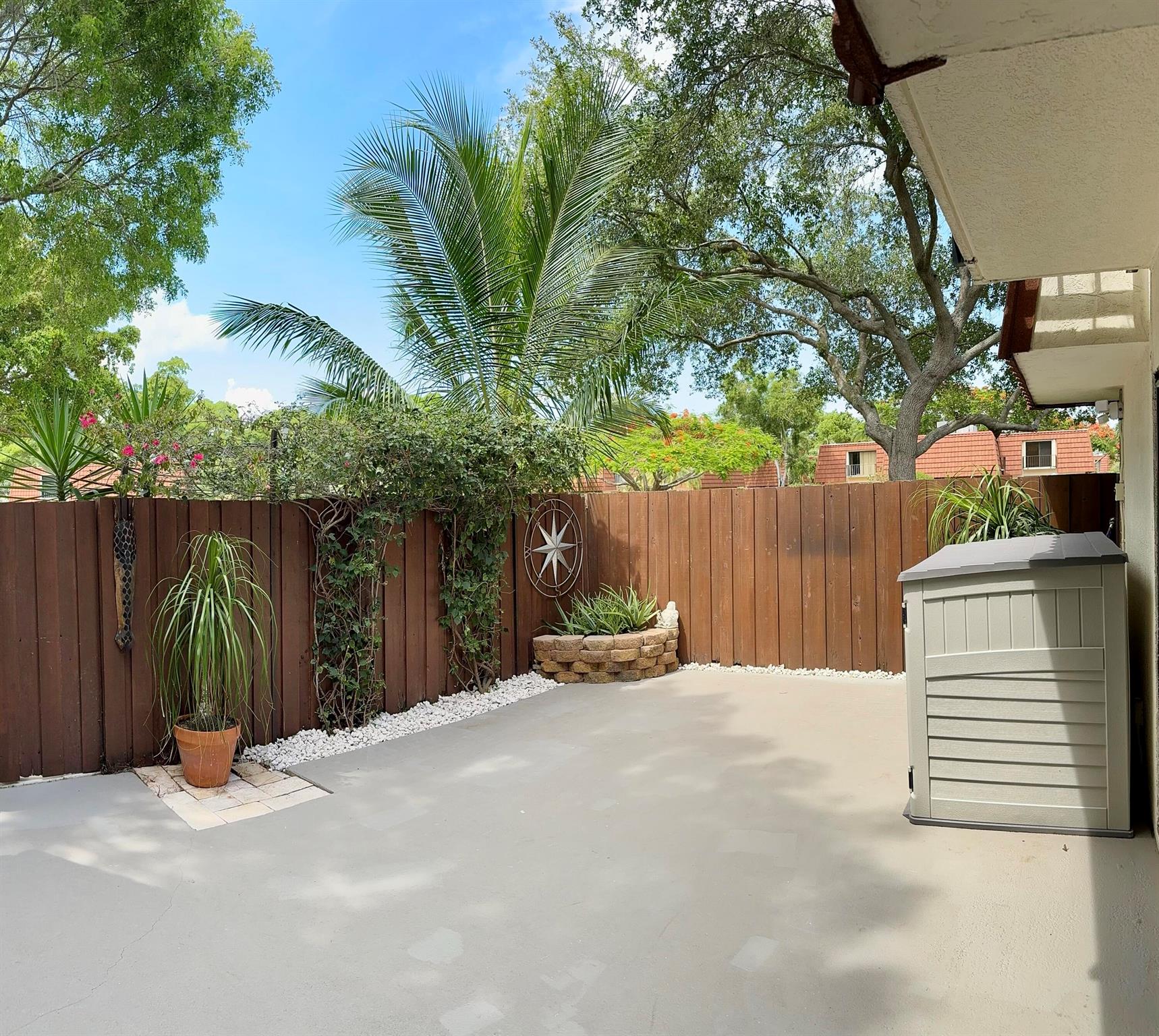 Homes for sale in Delray Beach, FL | 3400 Spanish Wells Dr #52-C, Delray Beach, FL 33445 | MLS# R11111071