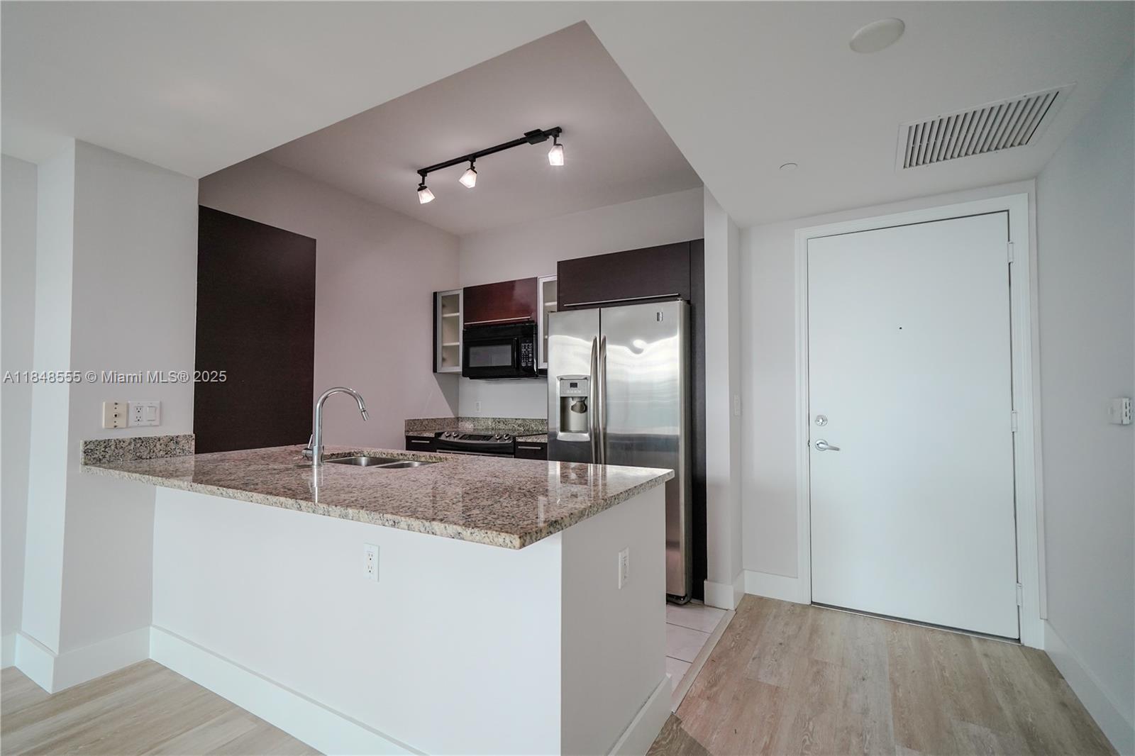 Property photo # 2