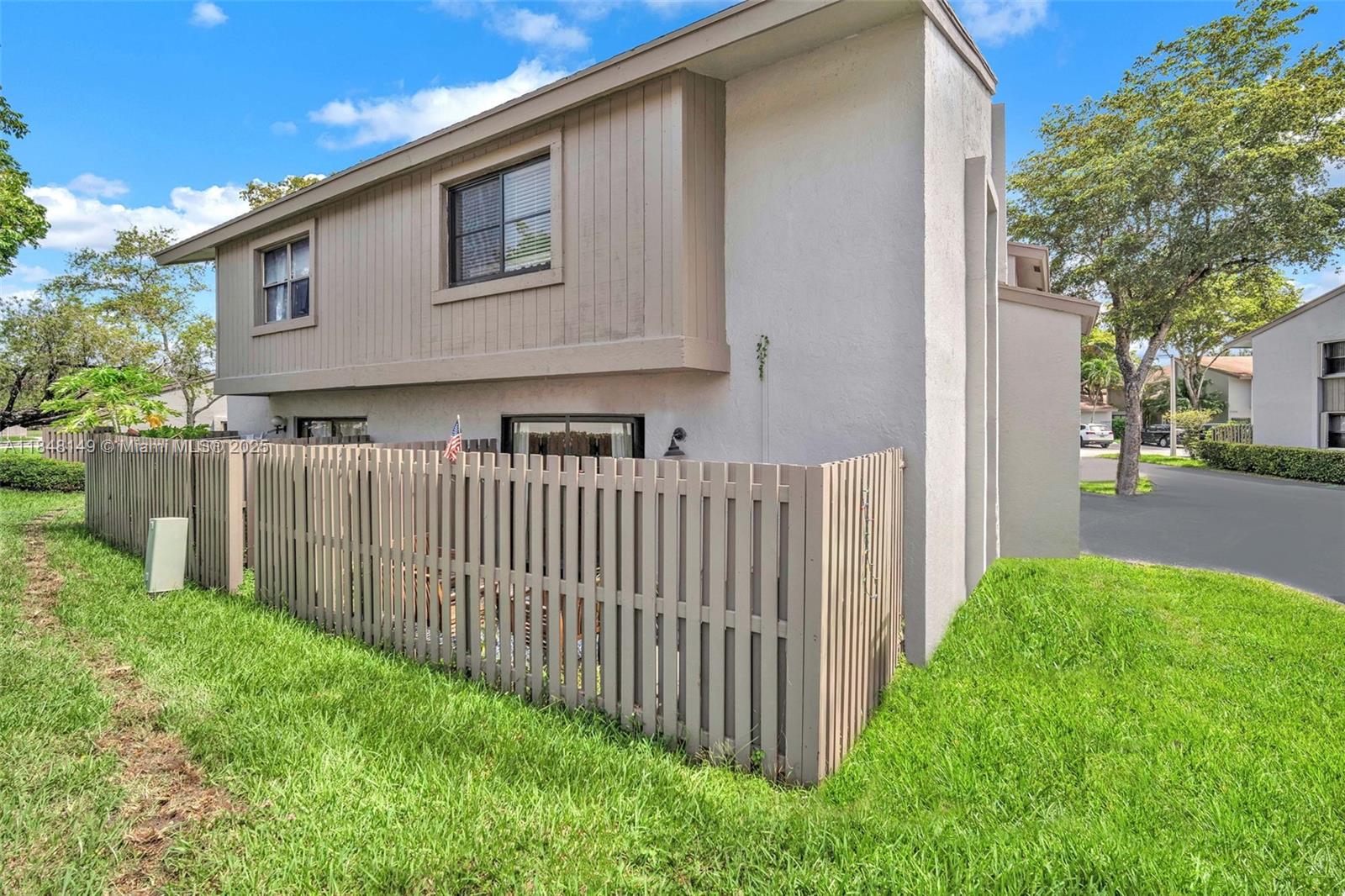 Property photo # 7