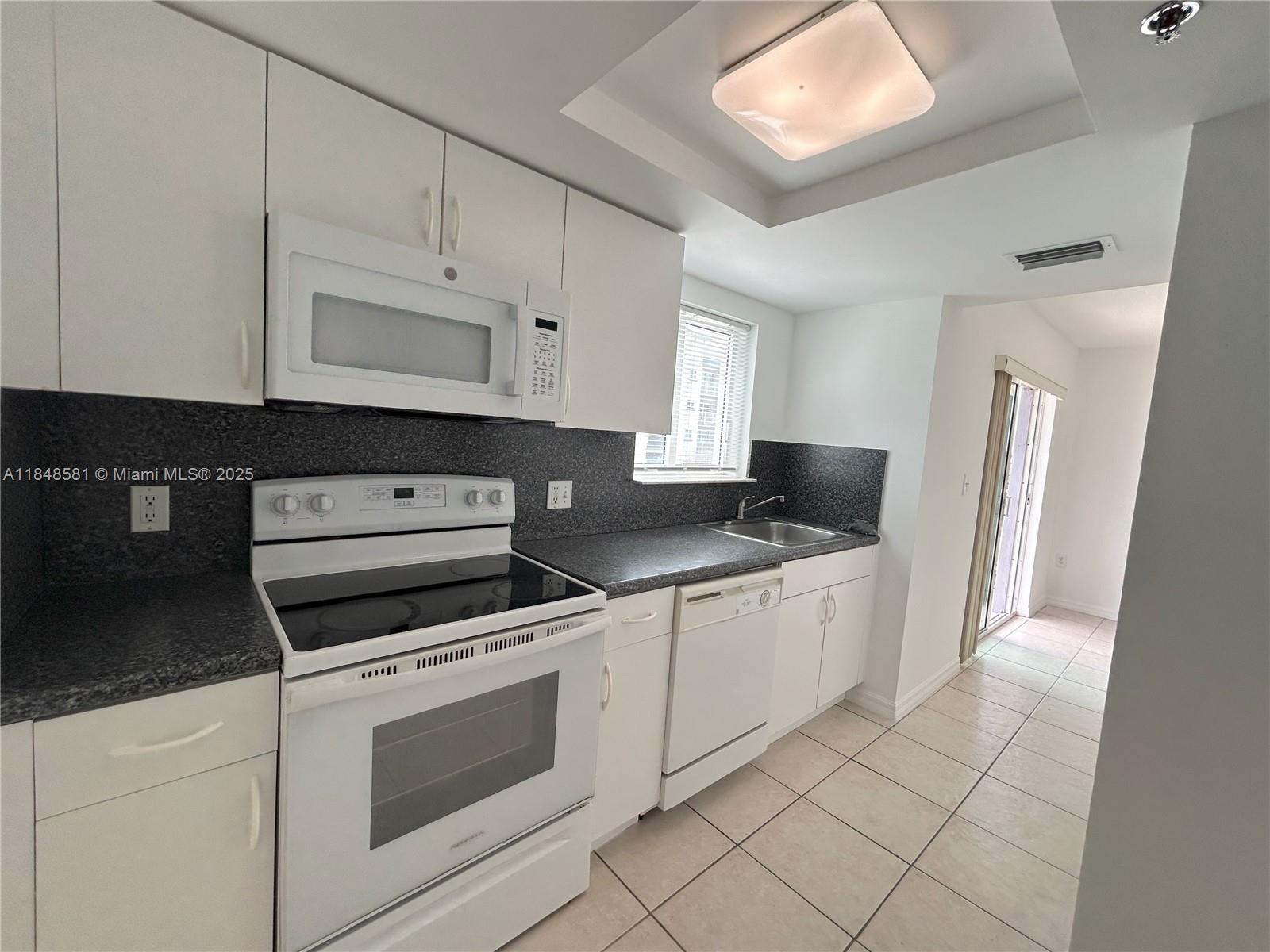 Property photo # 9