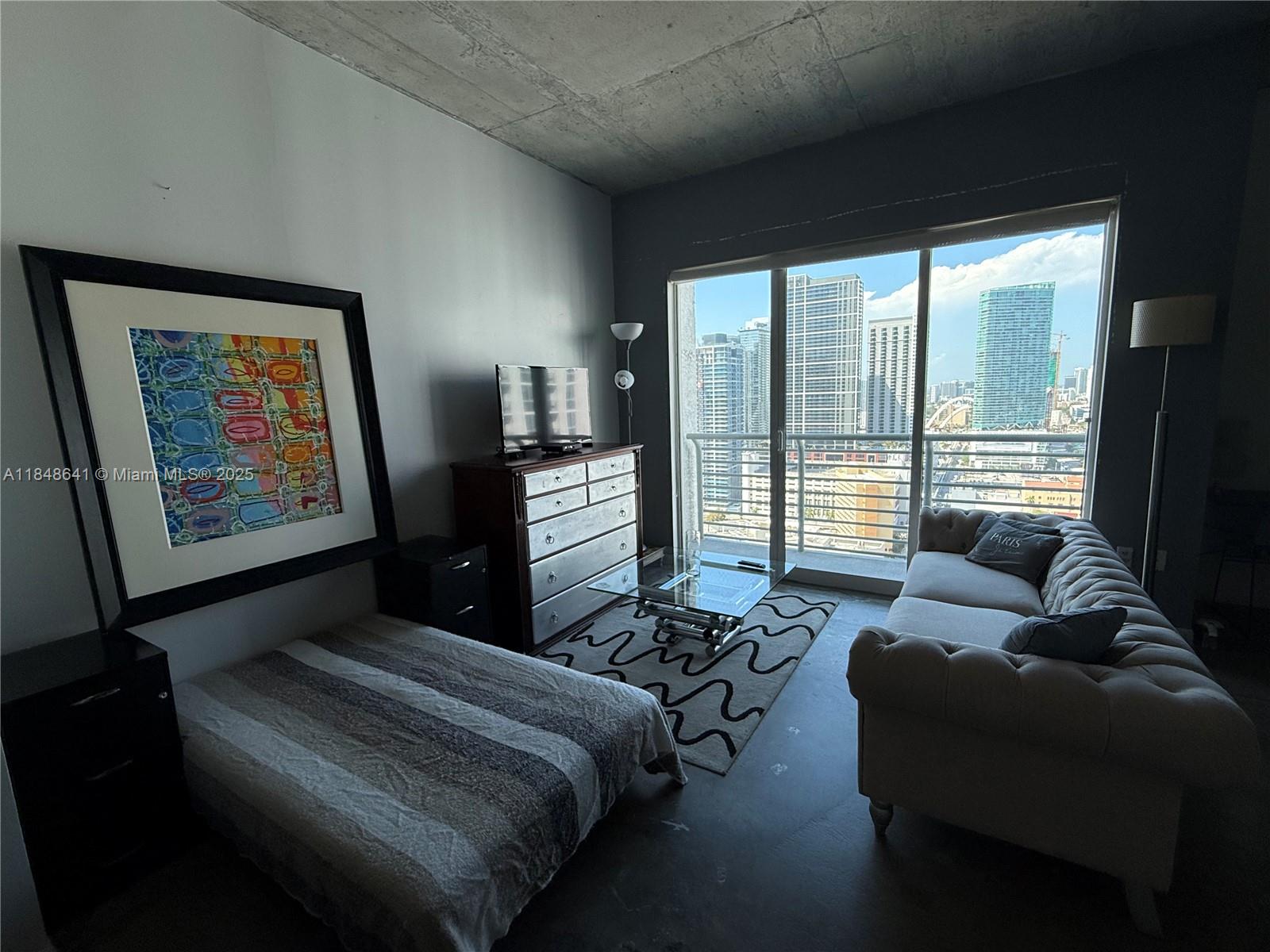 Property photo # 4