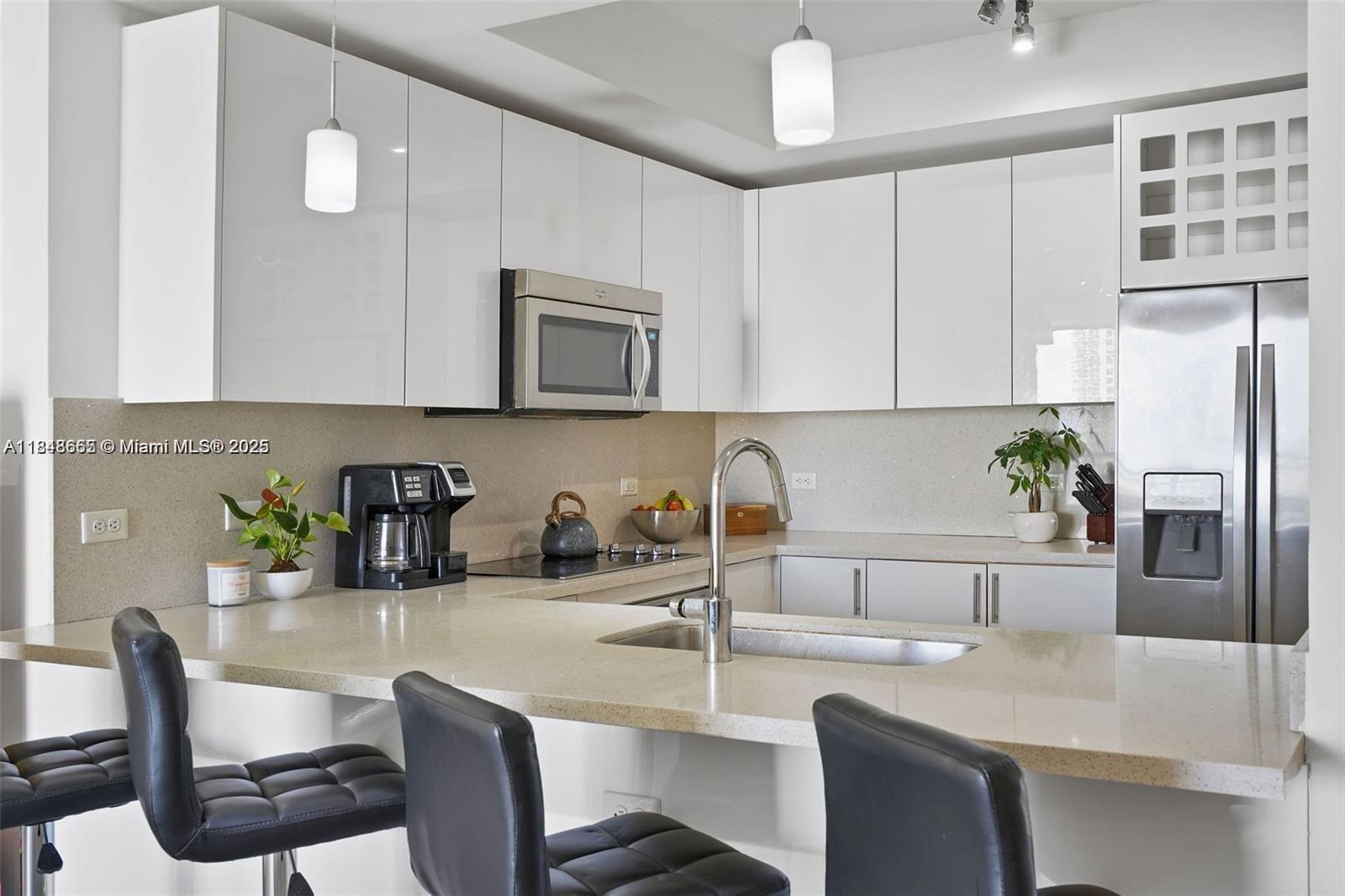 Property photo # 6