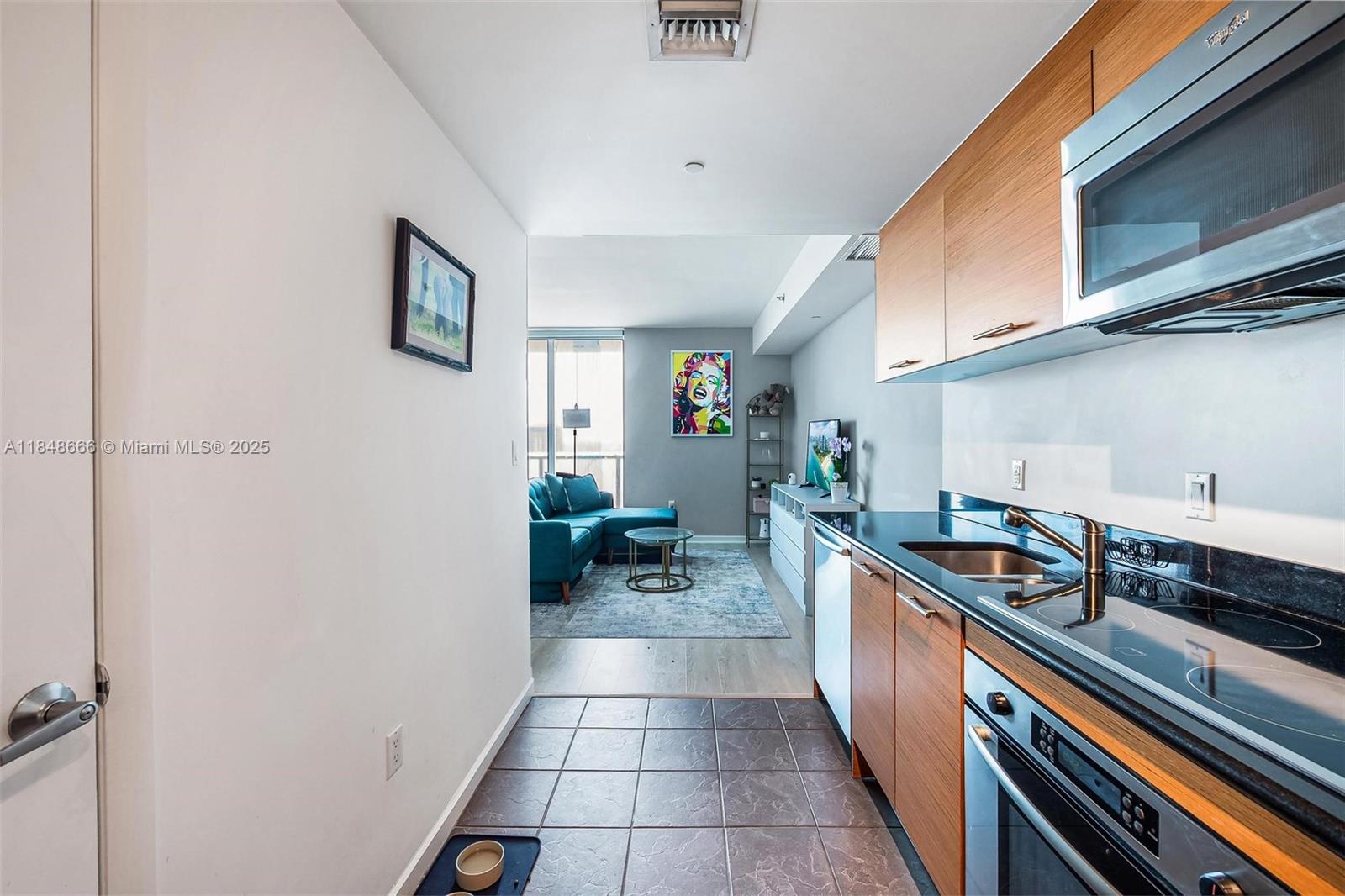 Property photo # 4