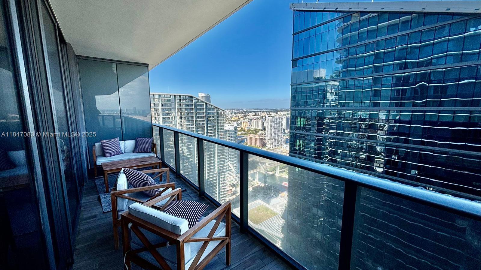 801 S Miami Ave #4706, Miami FL 33130