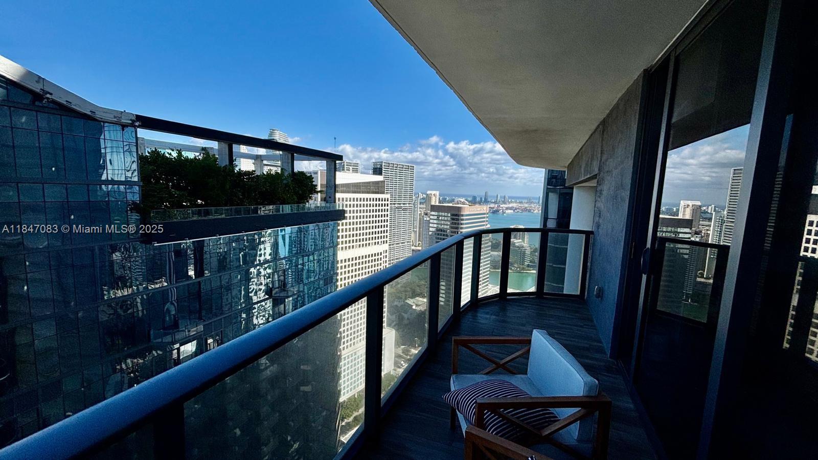 801 S Miami Ave #4706, Miami FL 33130