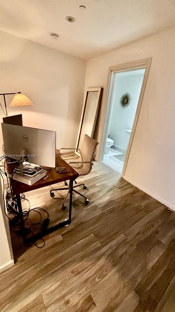 801 S Miami Ave #4706, Miami FL 33130