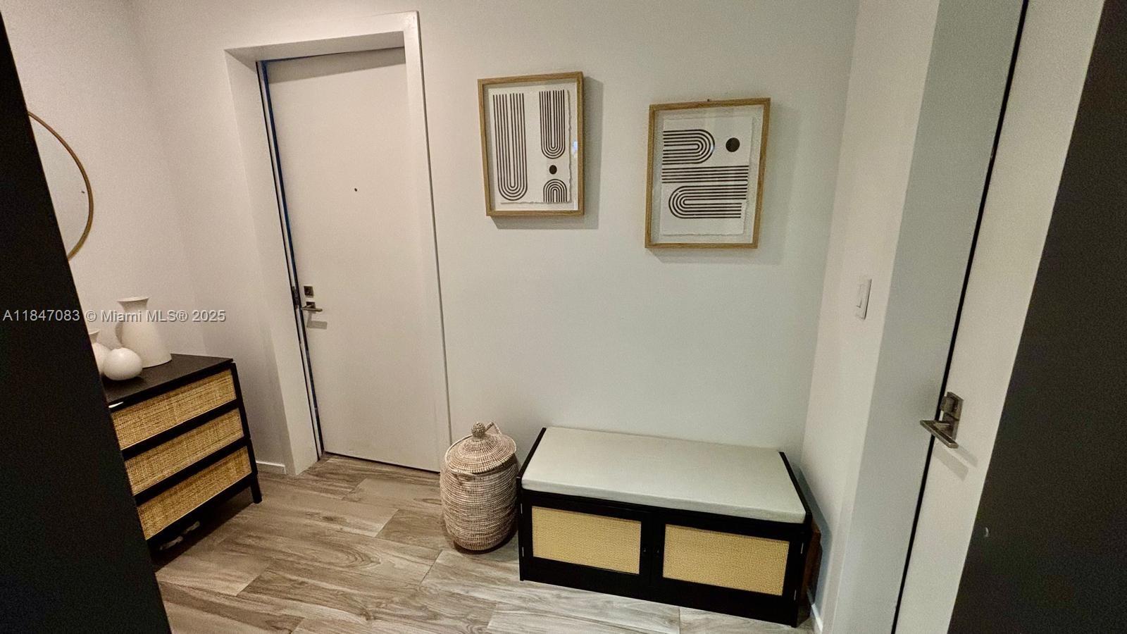 801 S Miami Ave #4706, Miami FL 33130