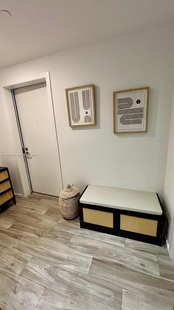 801 S Miami Ave #4706, Miami FL 33130