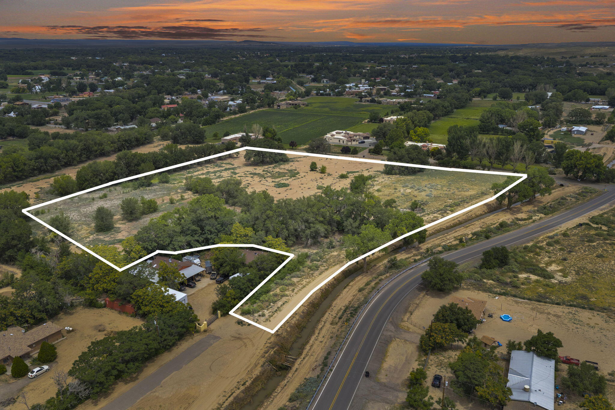 Maez Road Road Peralta, NM 87042