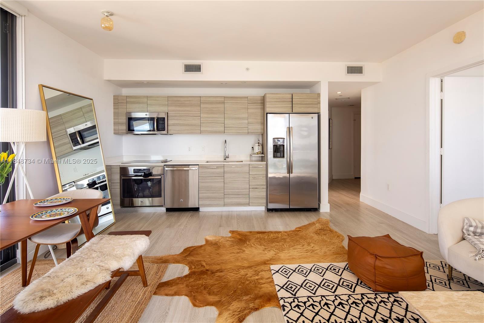 Property photo # 9