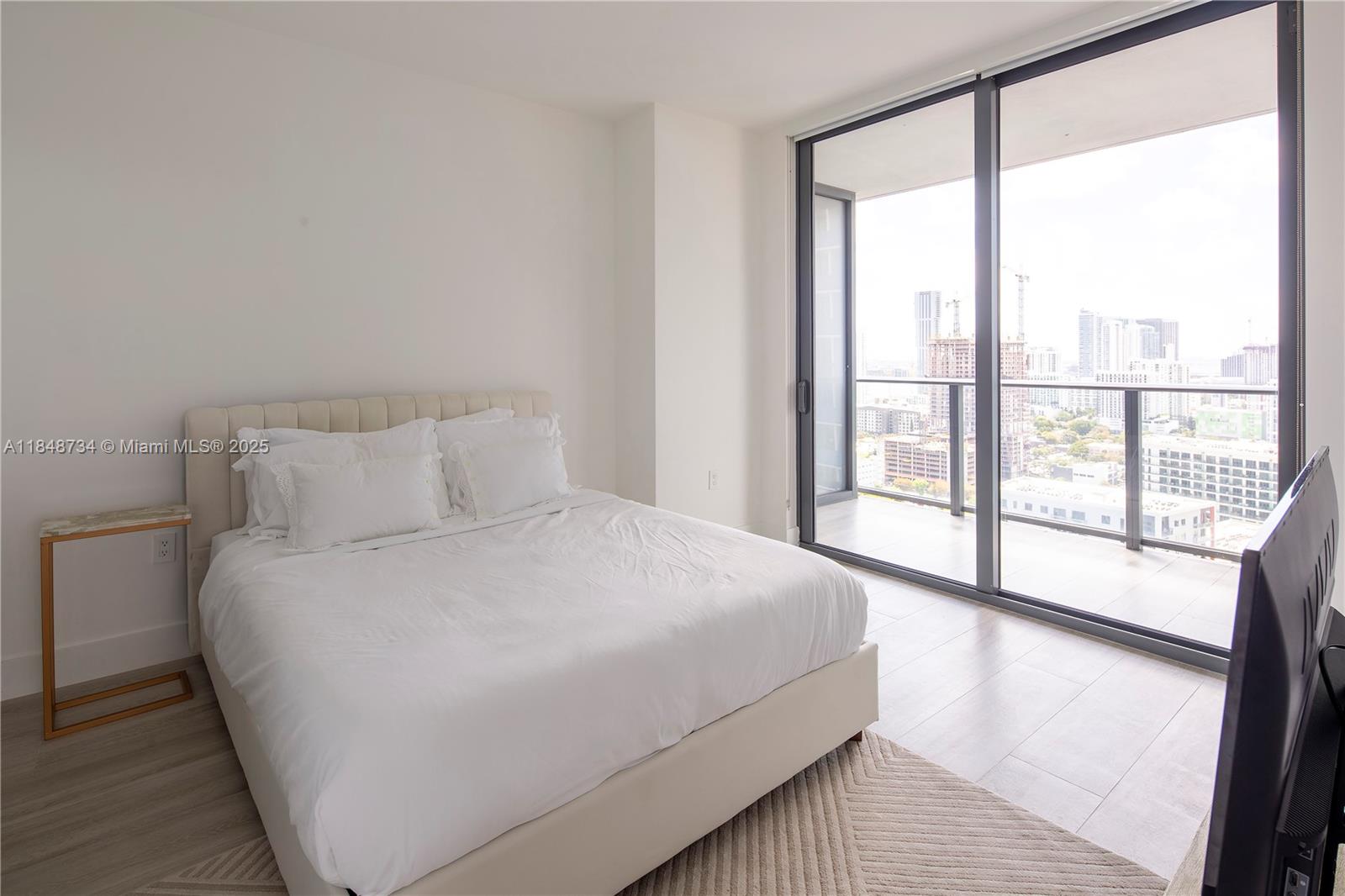 Property photo # 8