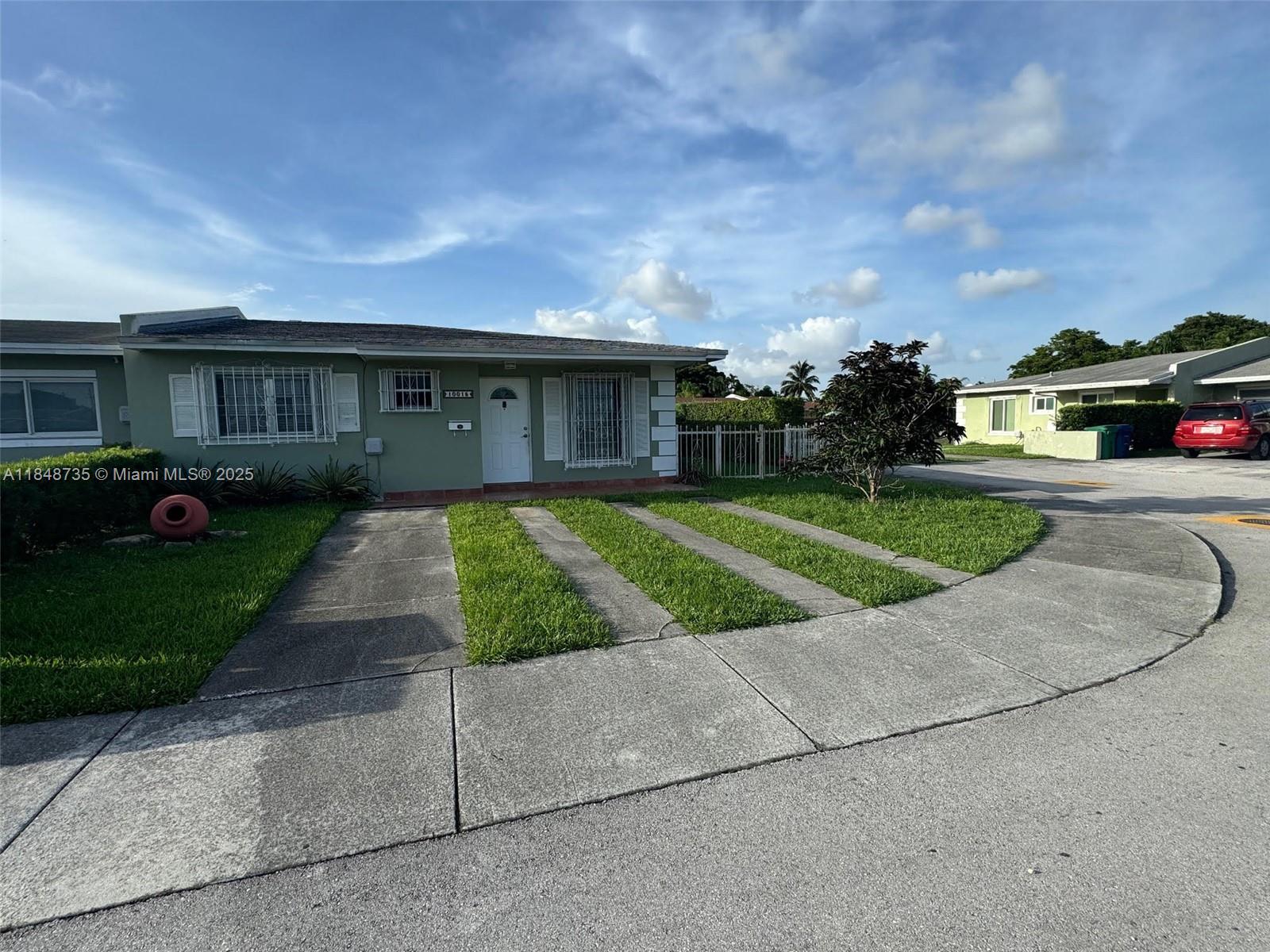 Property photo # 0