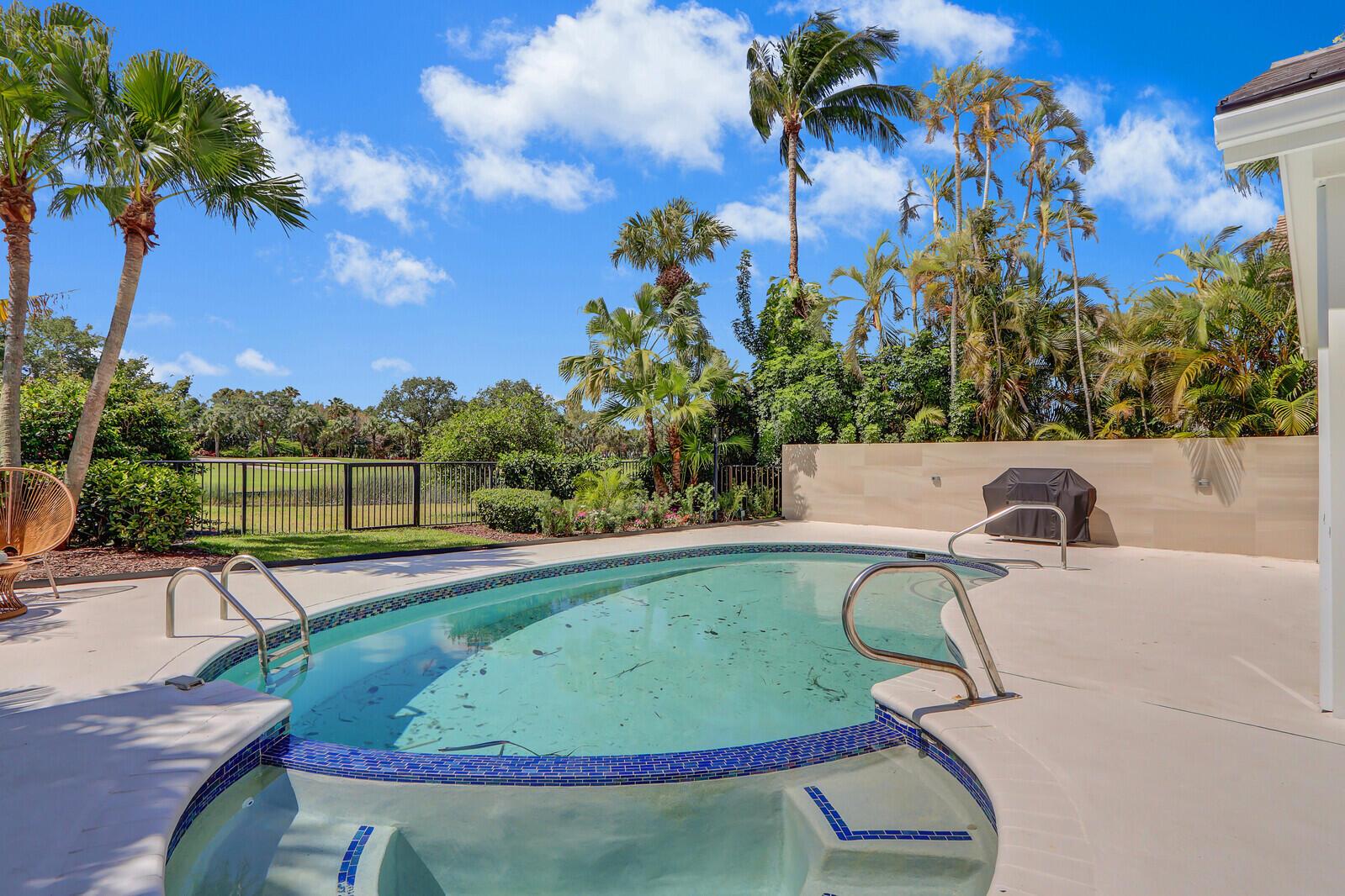 Image to showcase the property located at 13602 Verde Drive