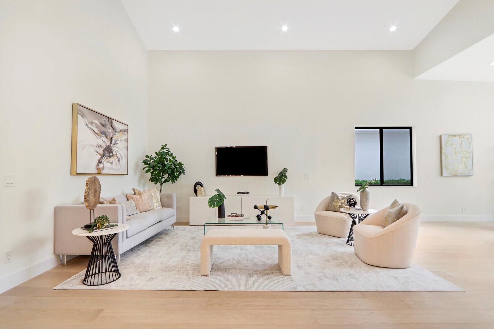 Image to showcase the property located at 13602 Verde Drive