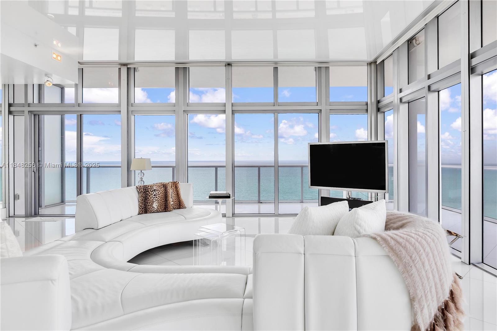 Apartamento para Alugar em Miami Beach, FL