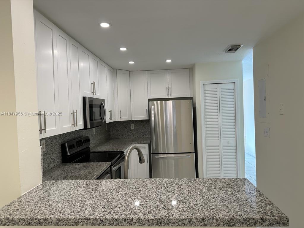 Property photo # 7