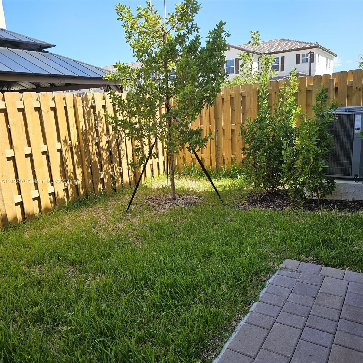 Property photo # 2
