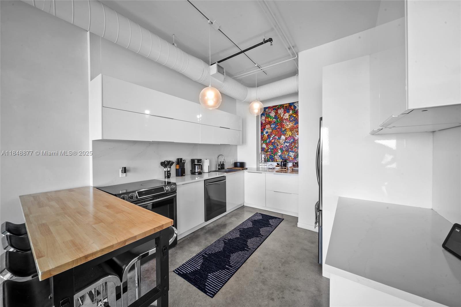 Property photo # 9