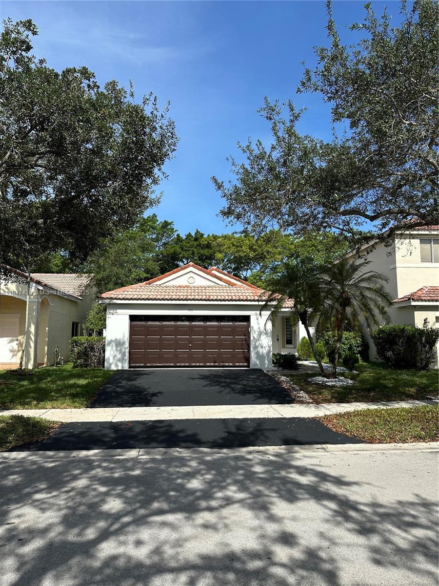 Property photo # 4