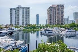 Aventura FL 33180 - A11848968