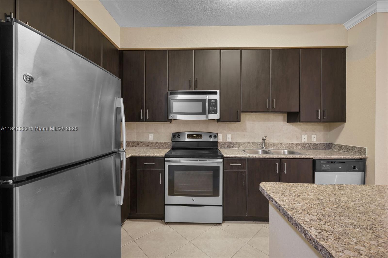 Property photo # 3