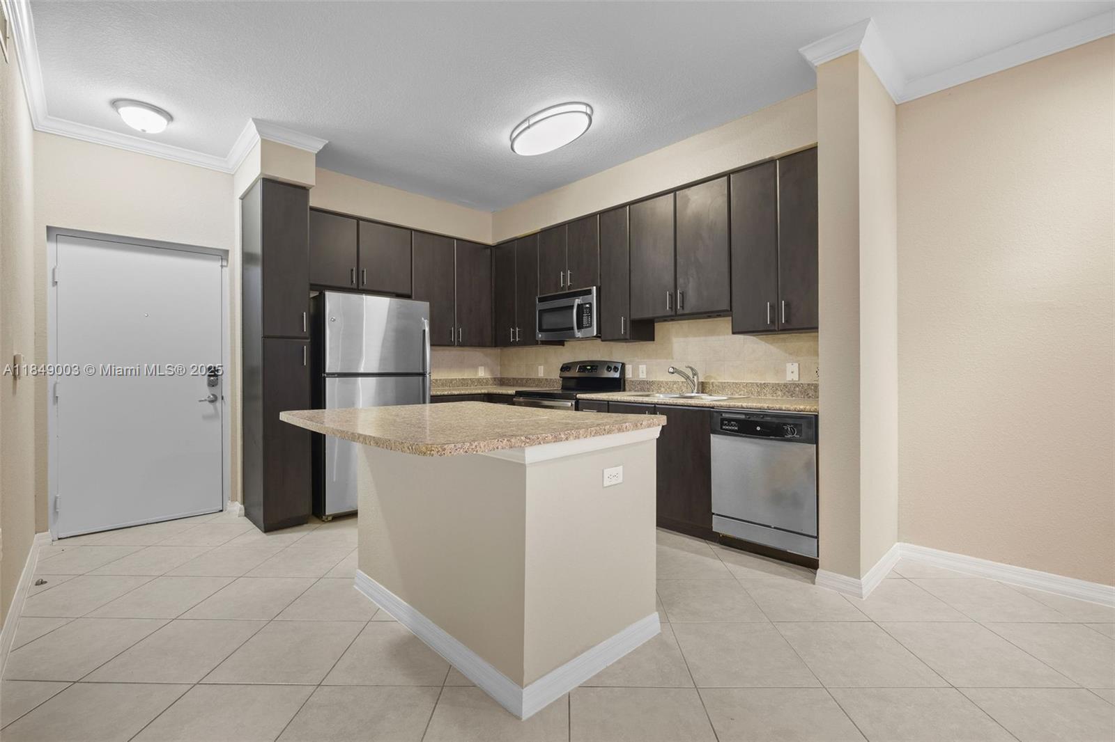 Property photo # 4