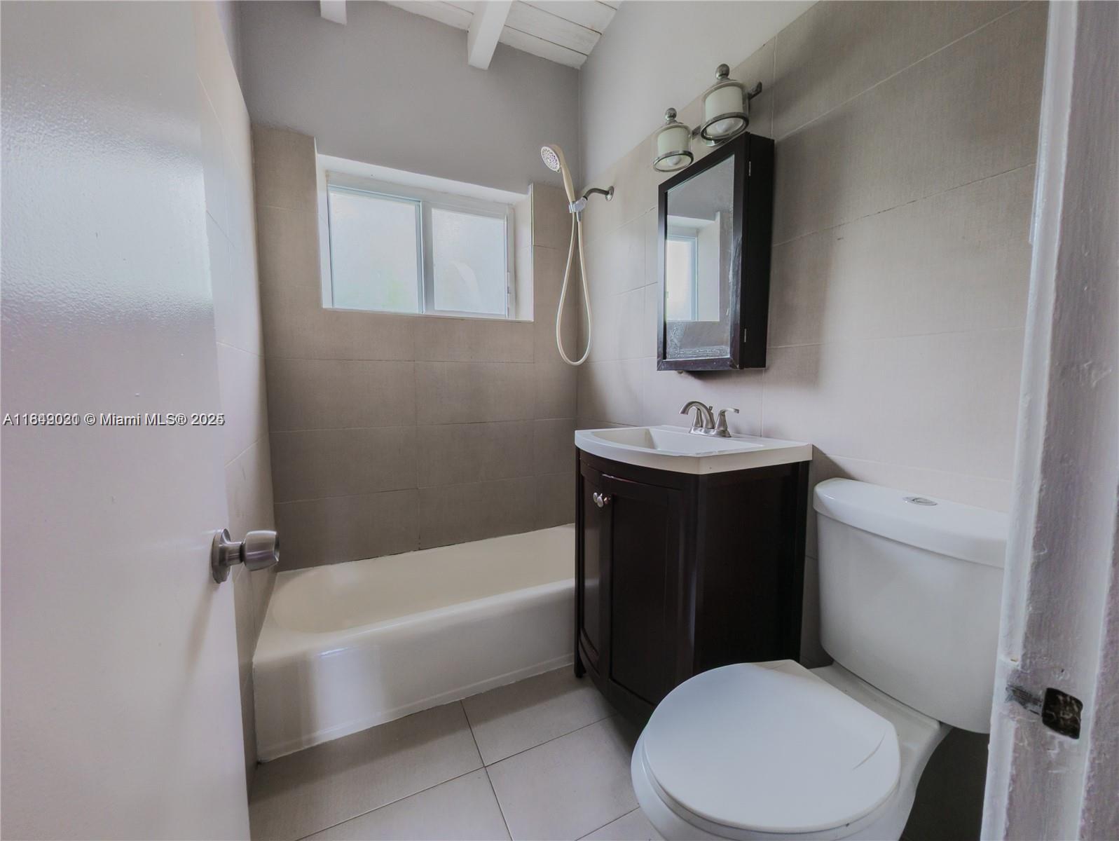Property photo # 6