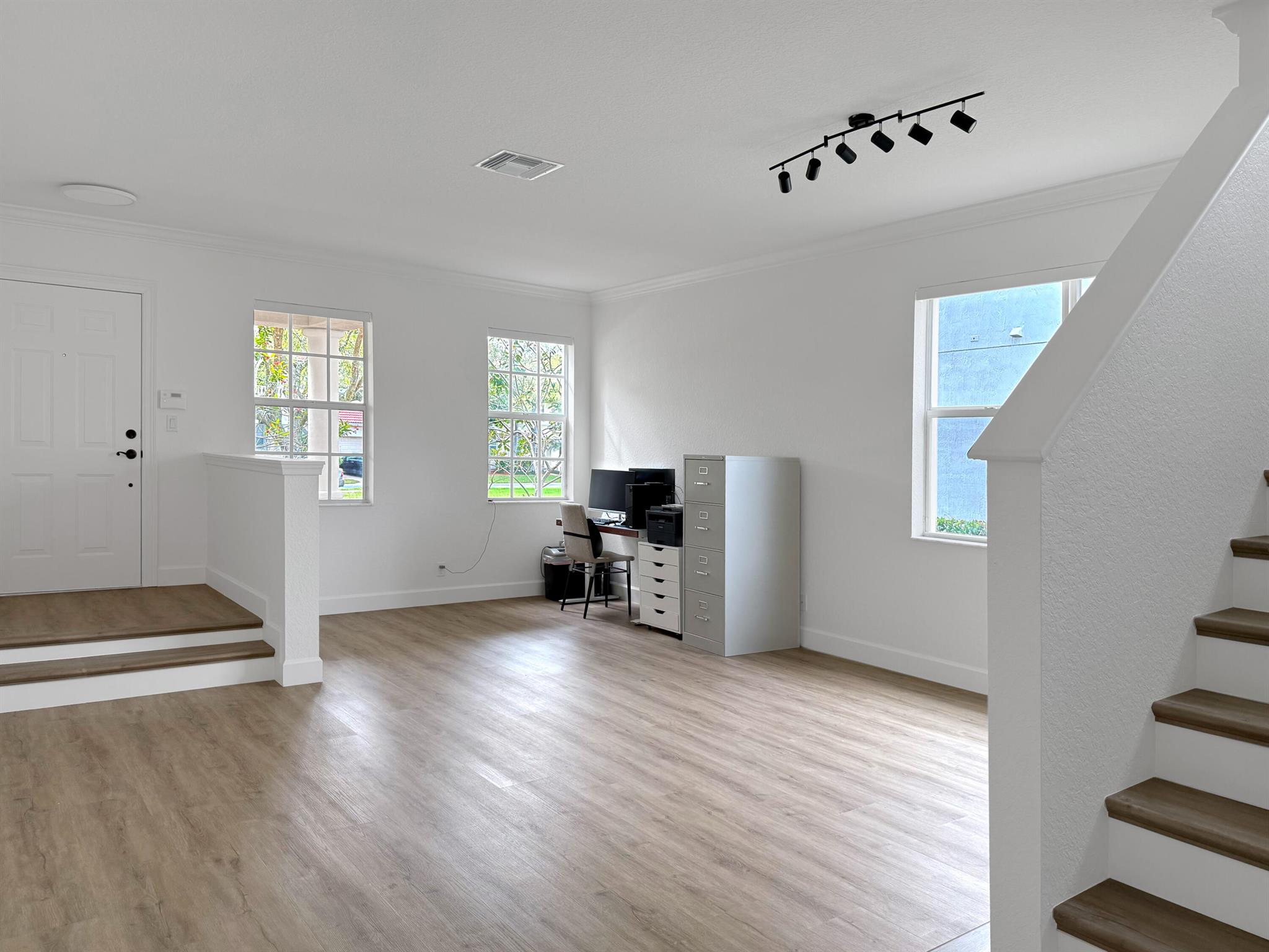 Image to showcase the property located at 8139 Bautista Way