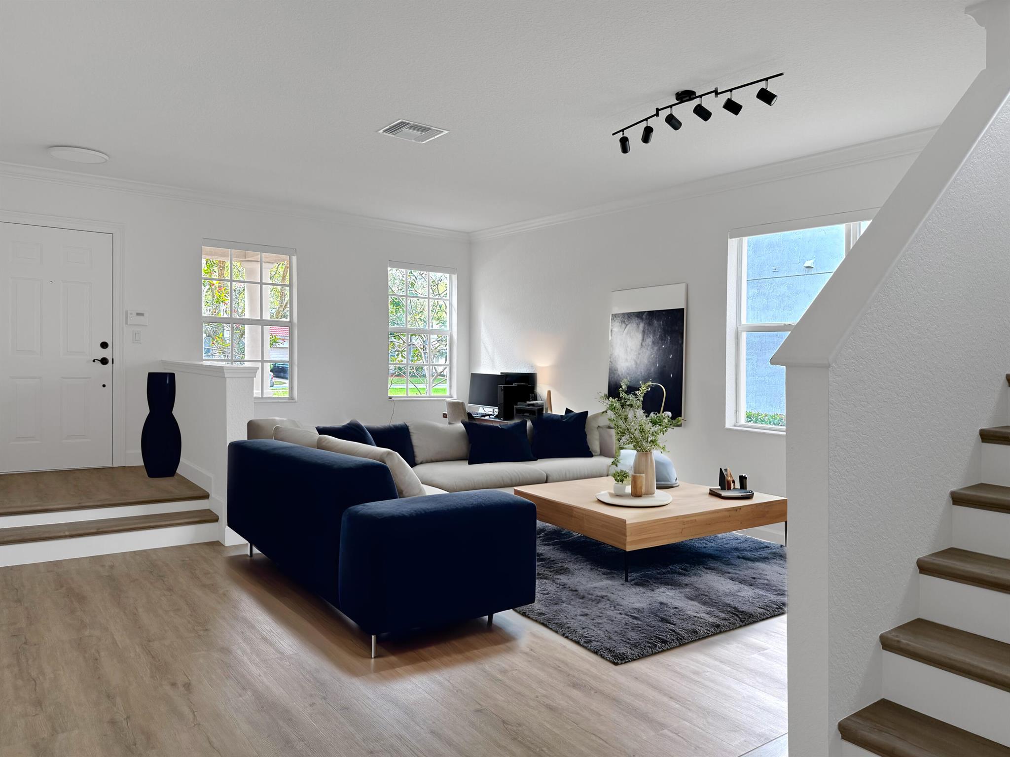 Image to showcase the property located at 8139 Bautista Way