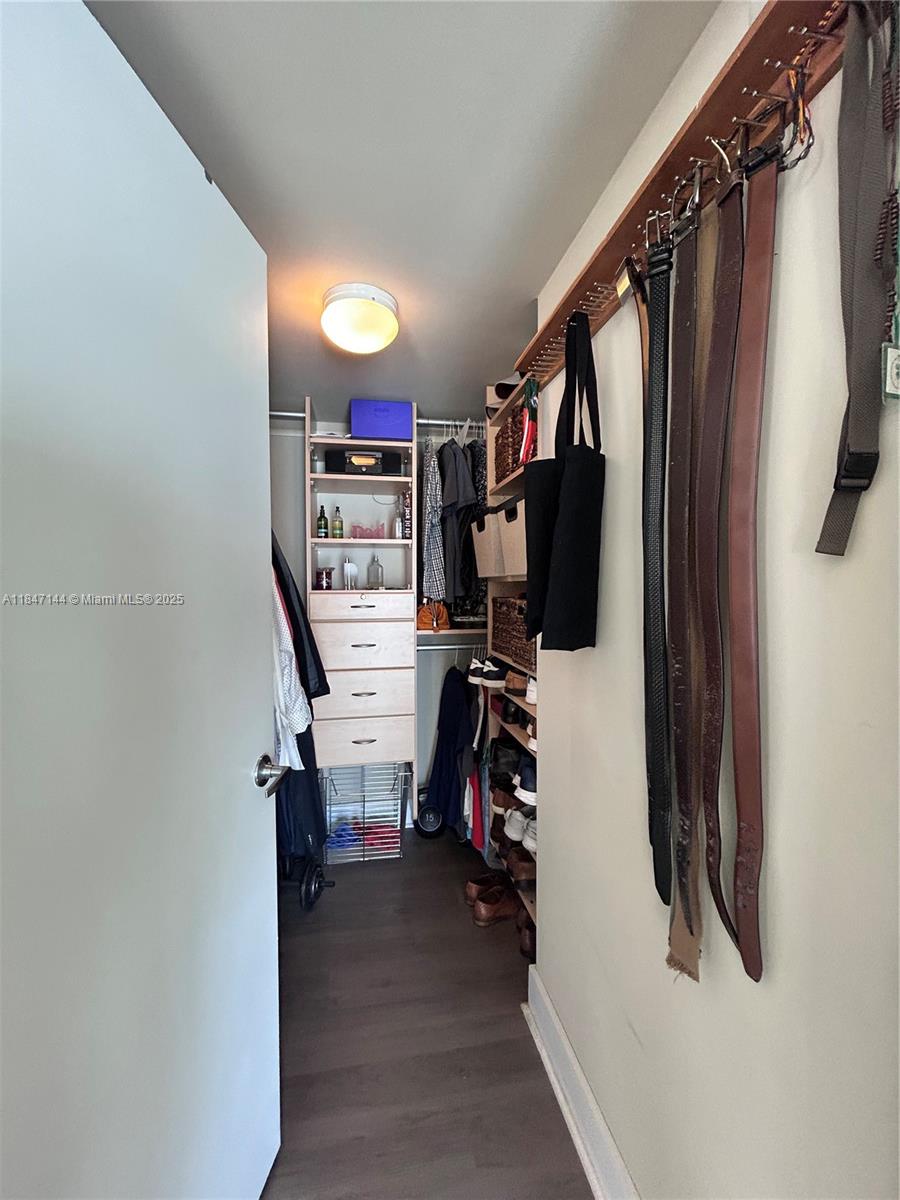 7744 Collins Ave 21