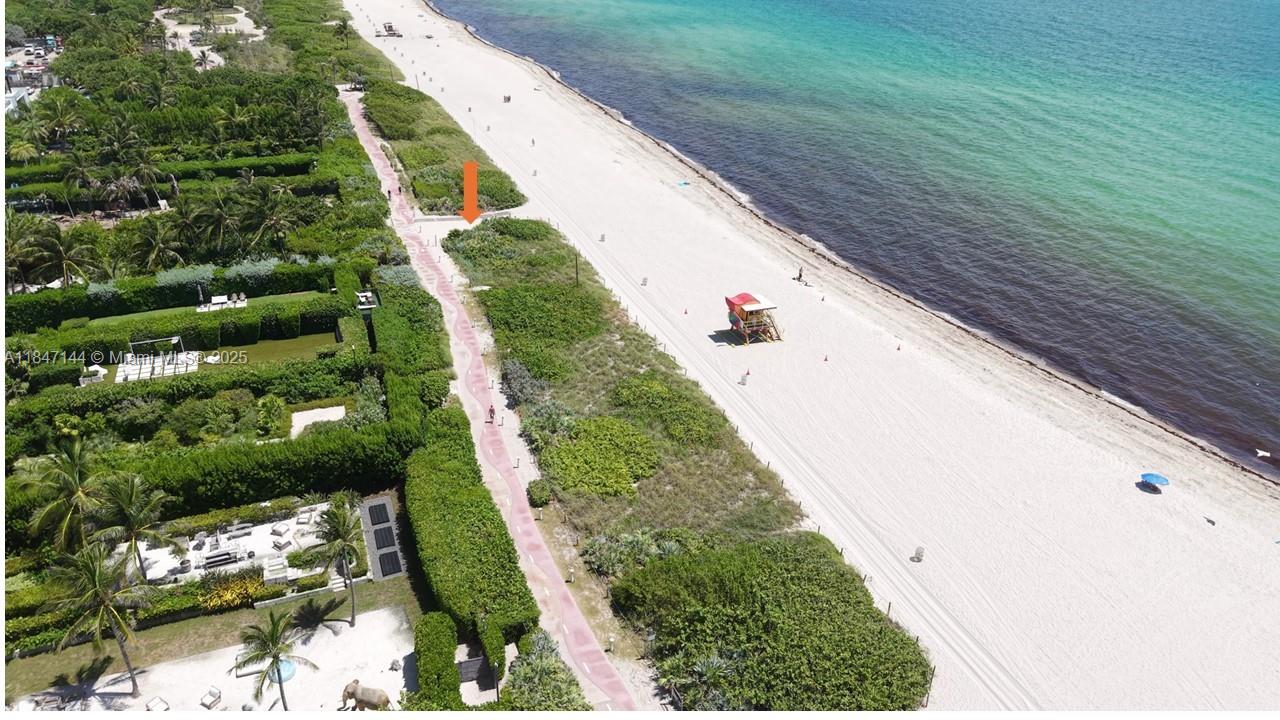 7744 Collins Ave 21