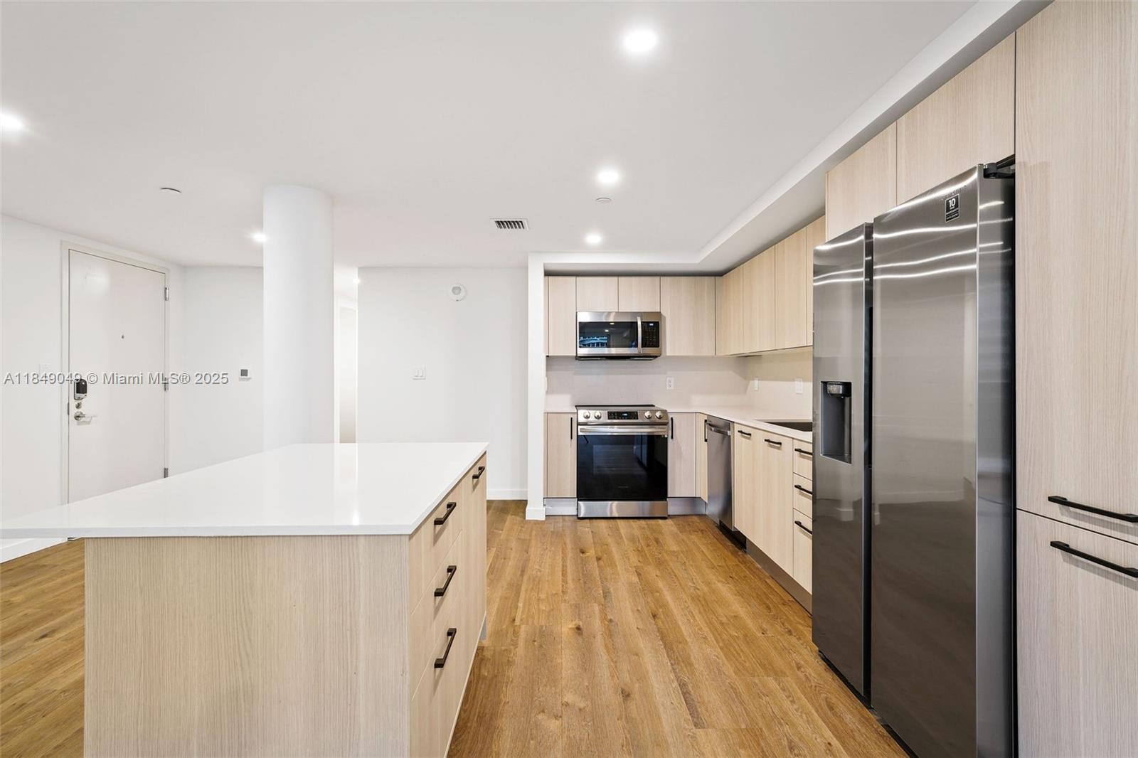 Property photo # 2