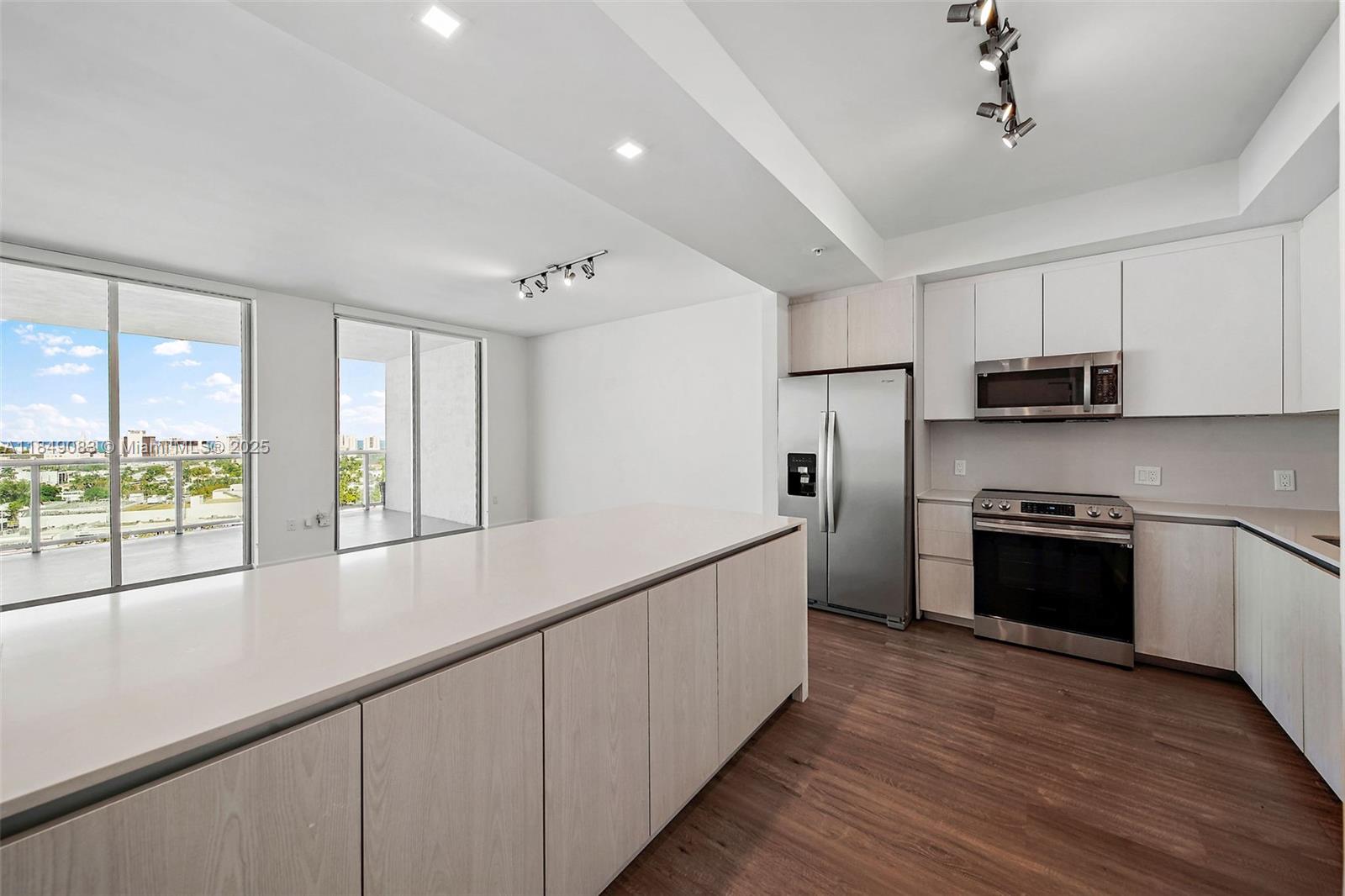 Property photo # 3