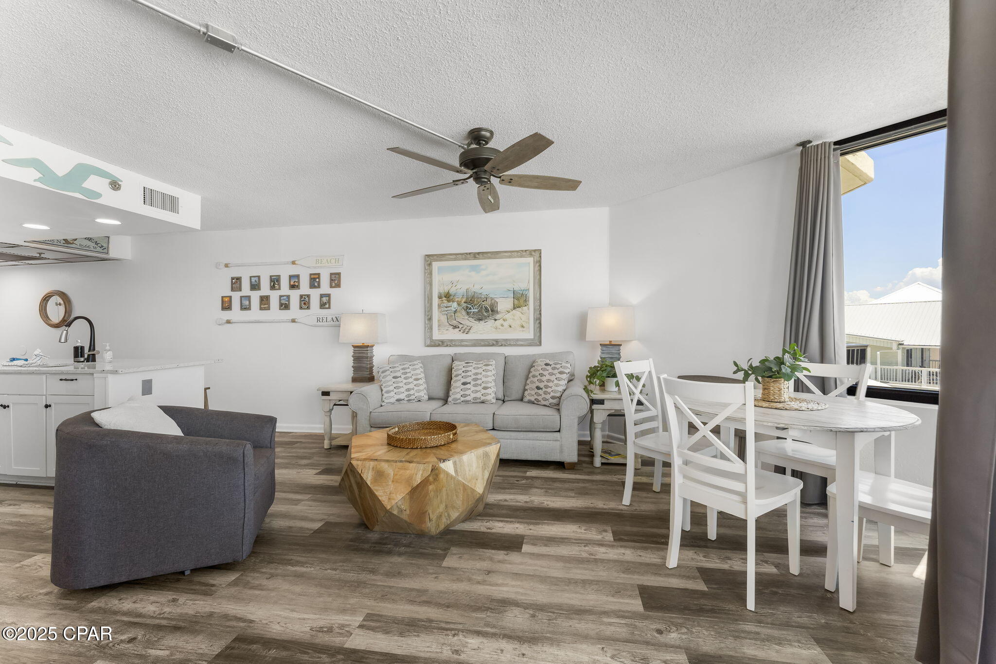 Image 15 For 9850 Thomas Drive 404e