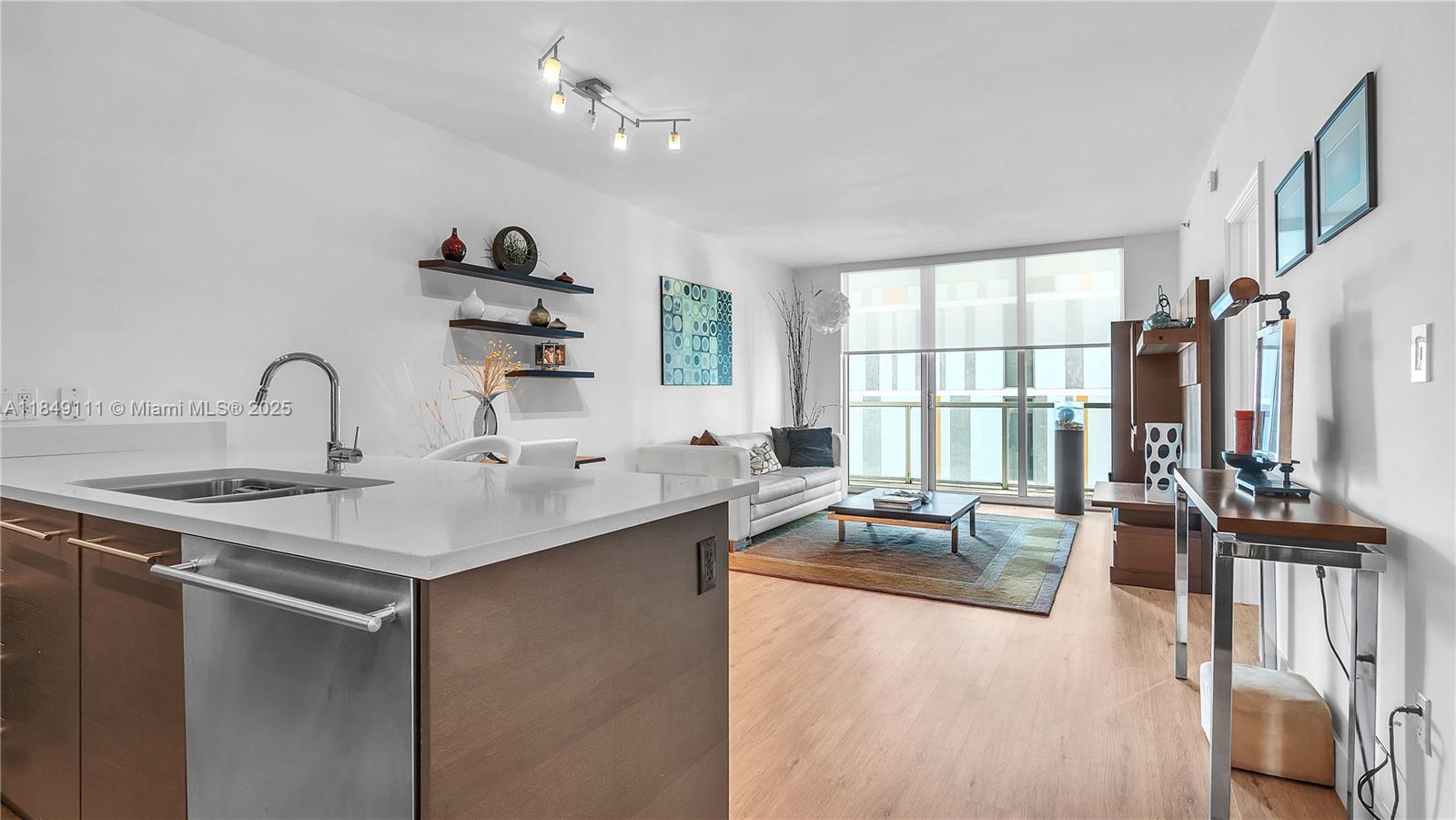Property photo # 3