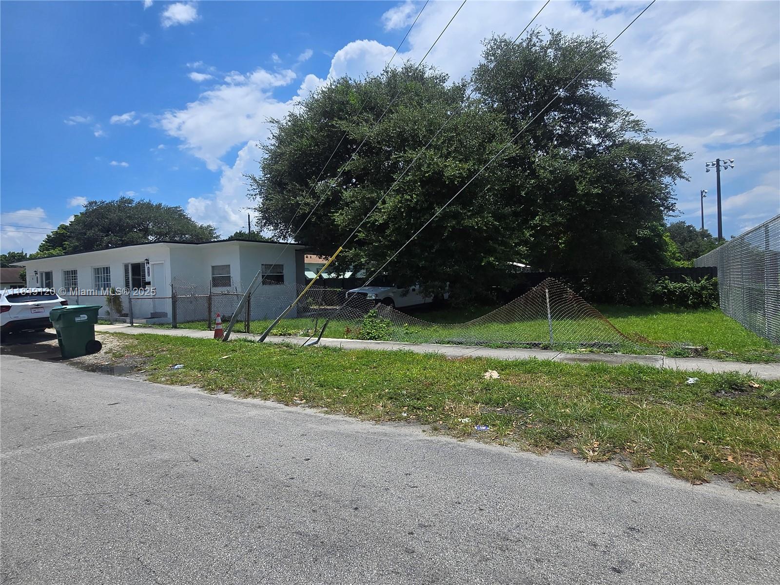Property photo # 6