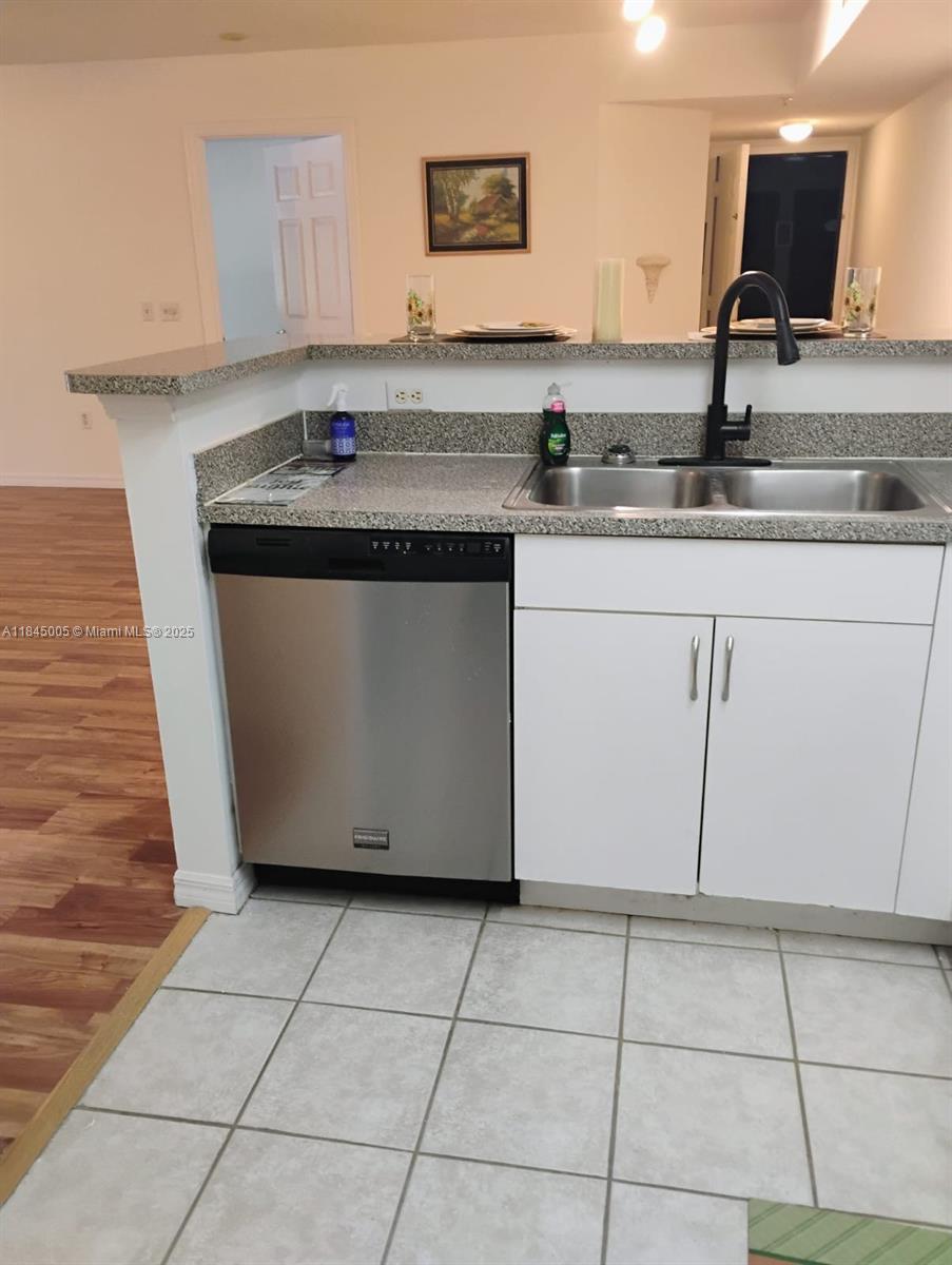 Property photo # 8