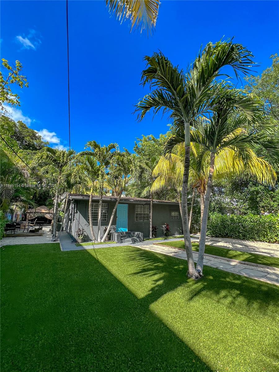 Property photo # 0