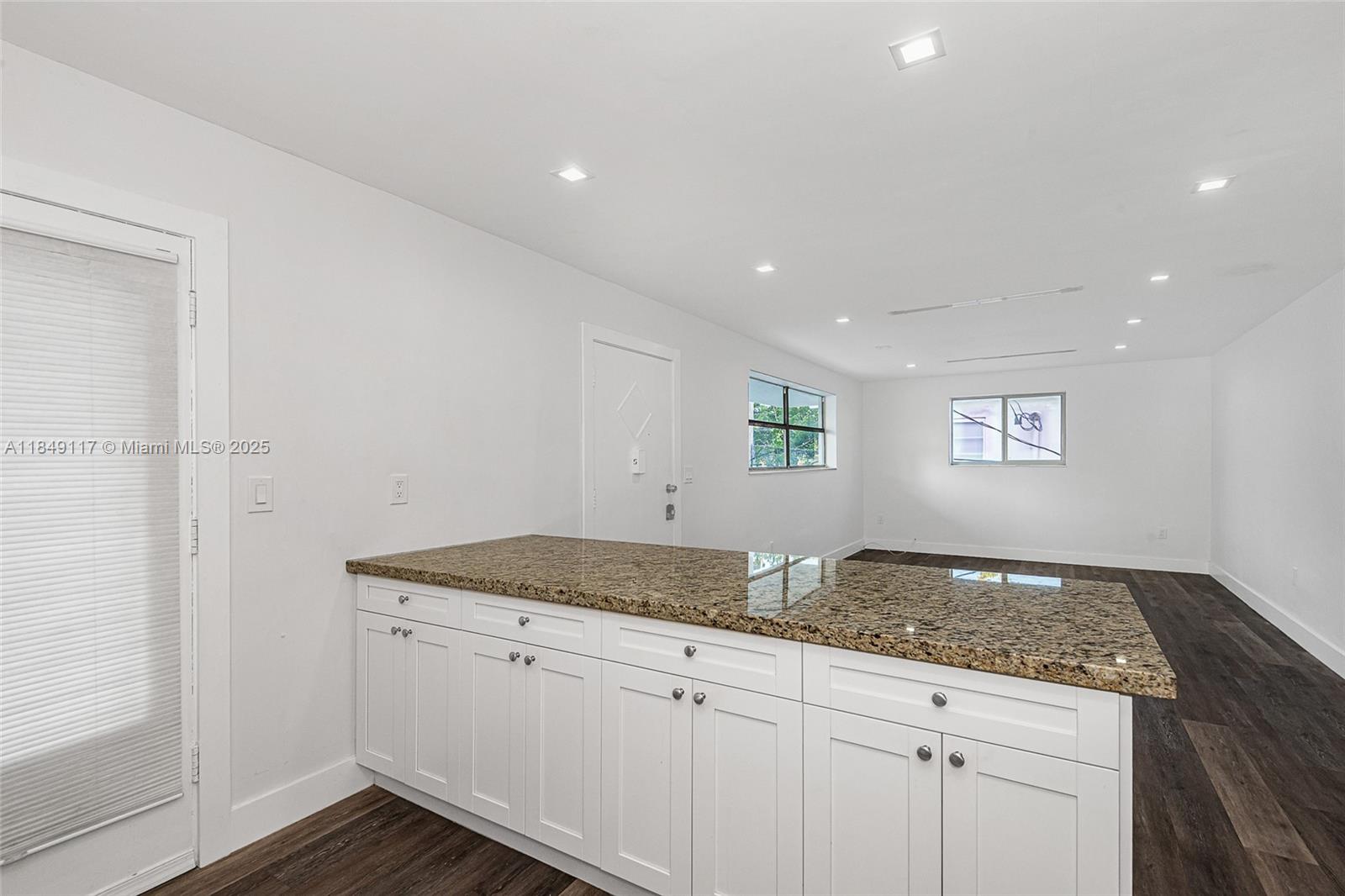 Property photo # 6