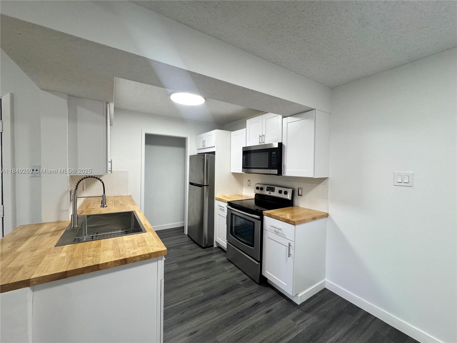 Property photo # 2