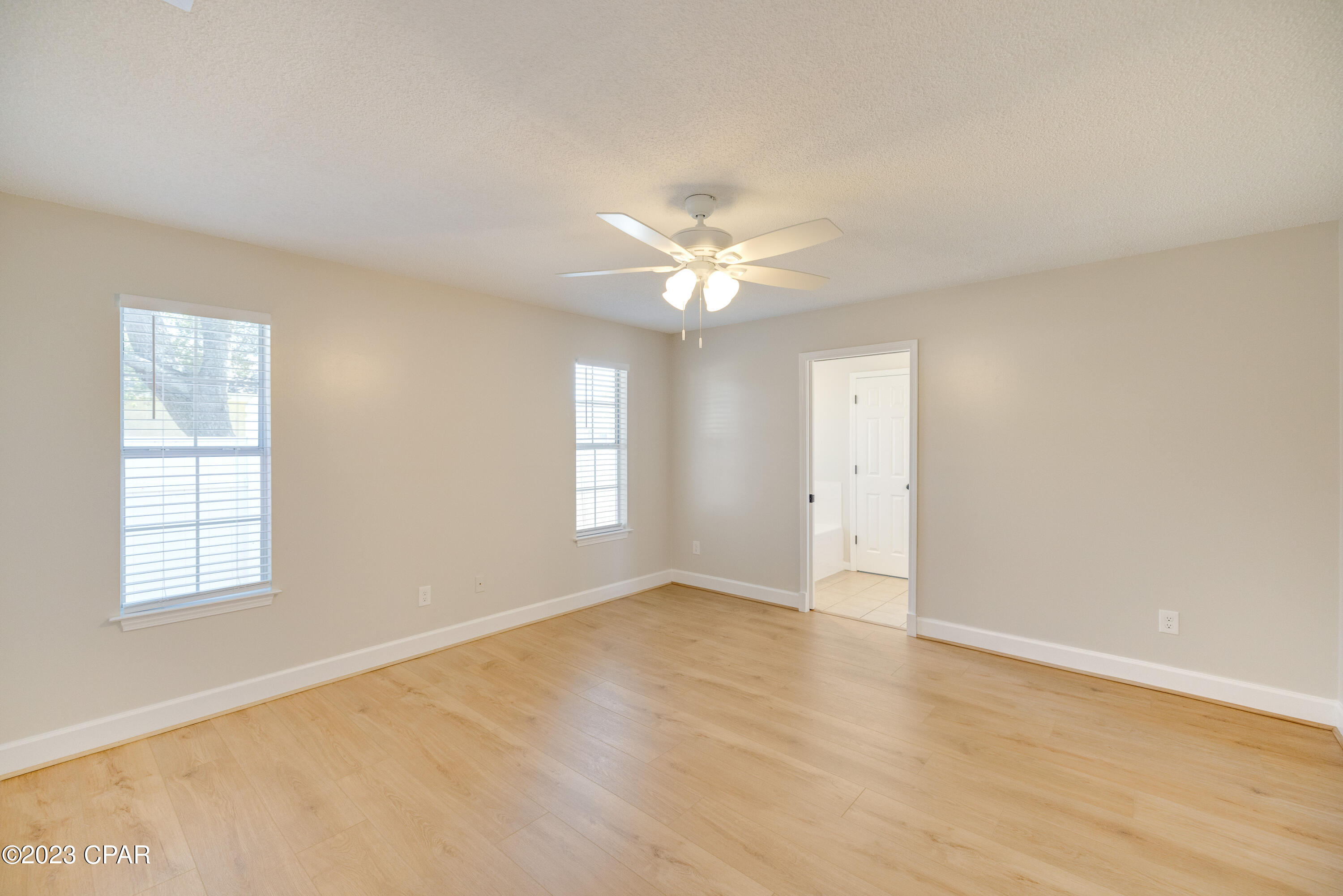 Image 14 For 108 Leeward Way