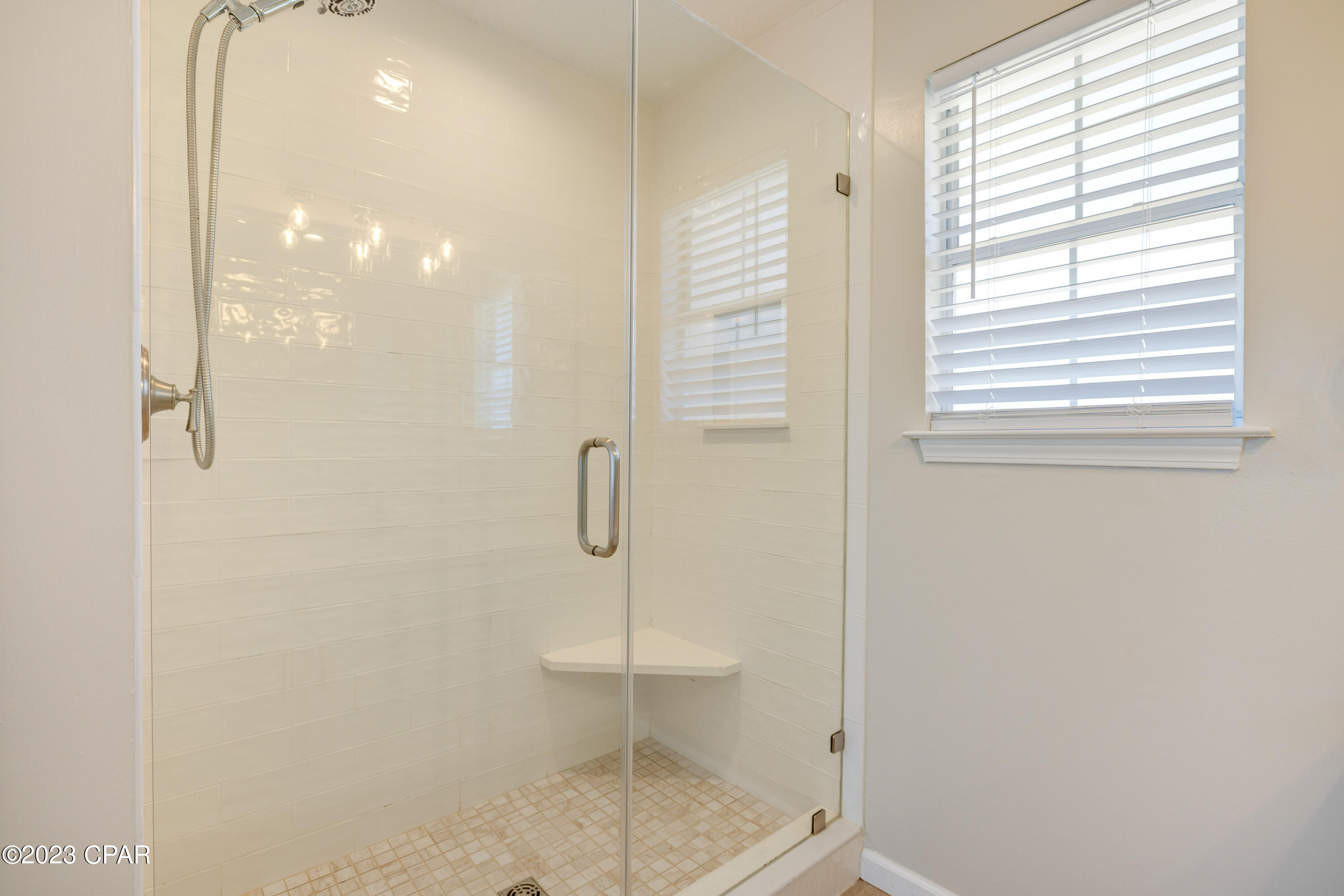 Image 17 For 108 Leeward Way