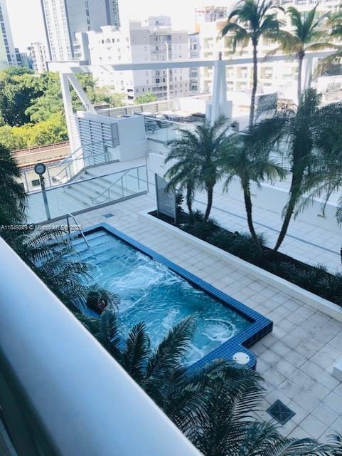 79 SW 12th St #1010, Miami FL 33130
