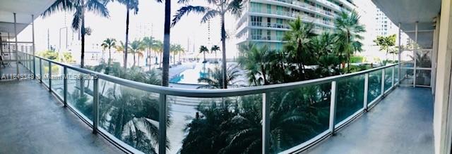 79 SW 12th St #1010, Miami FL 33130