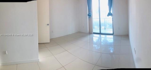 79 SW 12th St #1010, Miami FL 33130