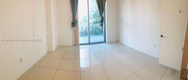 79 SW 12th St #1010, Miami FL 33130